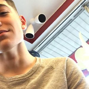 Meet your Posher, Alex